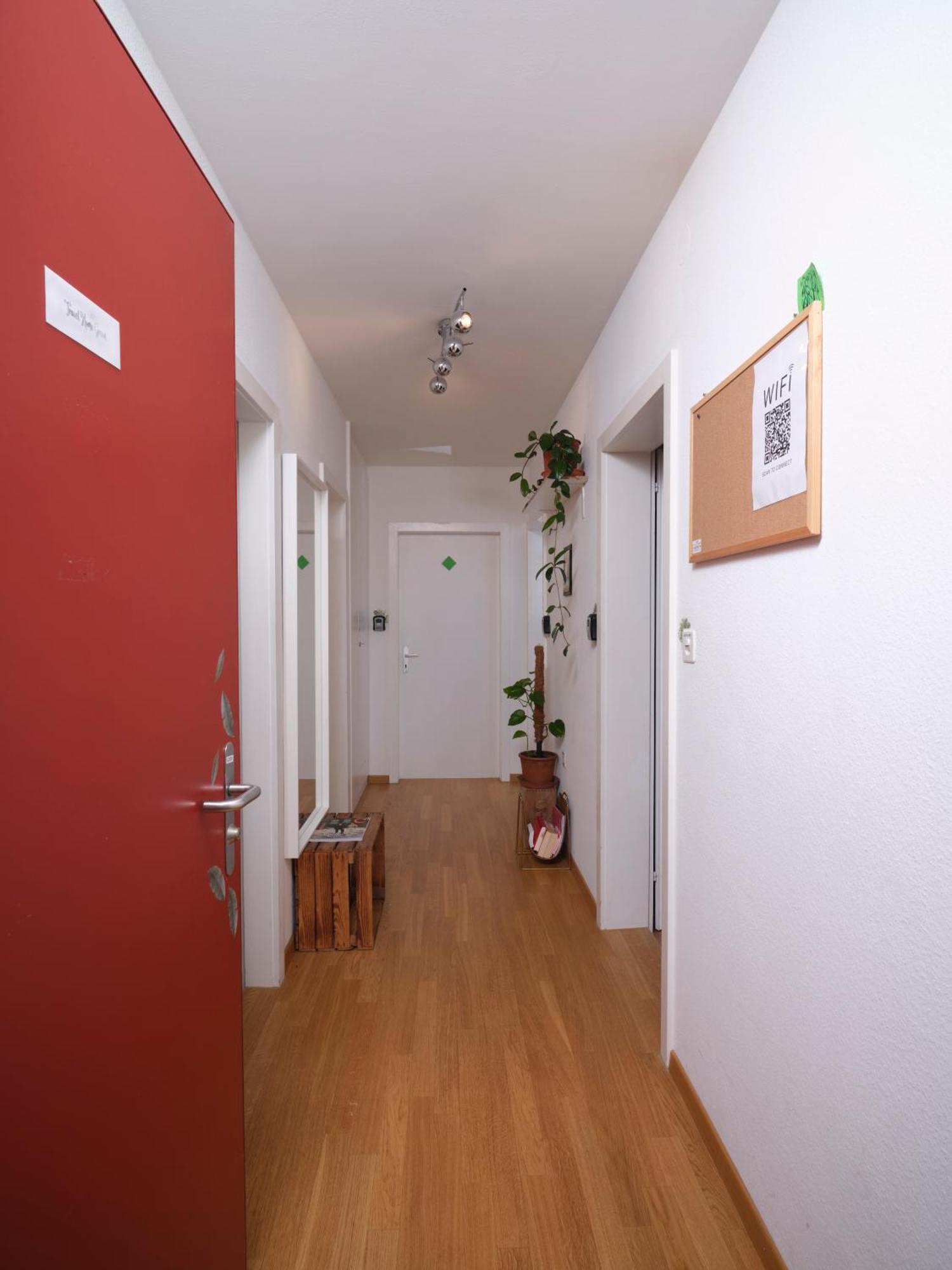 Doppelzimmer In Der Naehe Des Flusses Und Stadions Privatunterkunft Basel